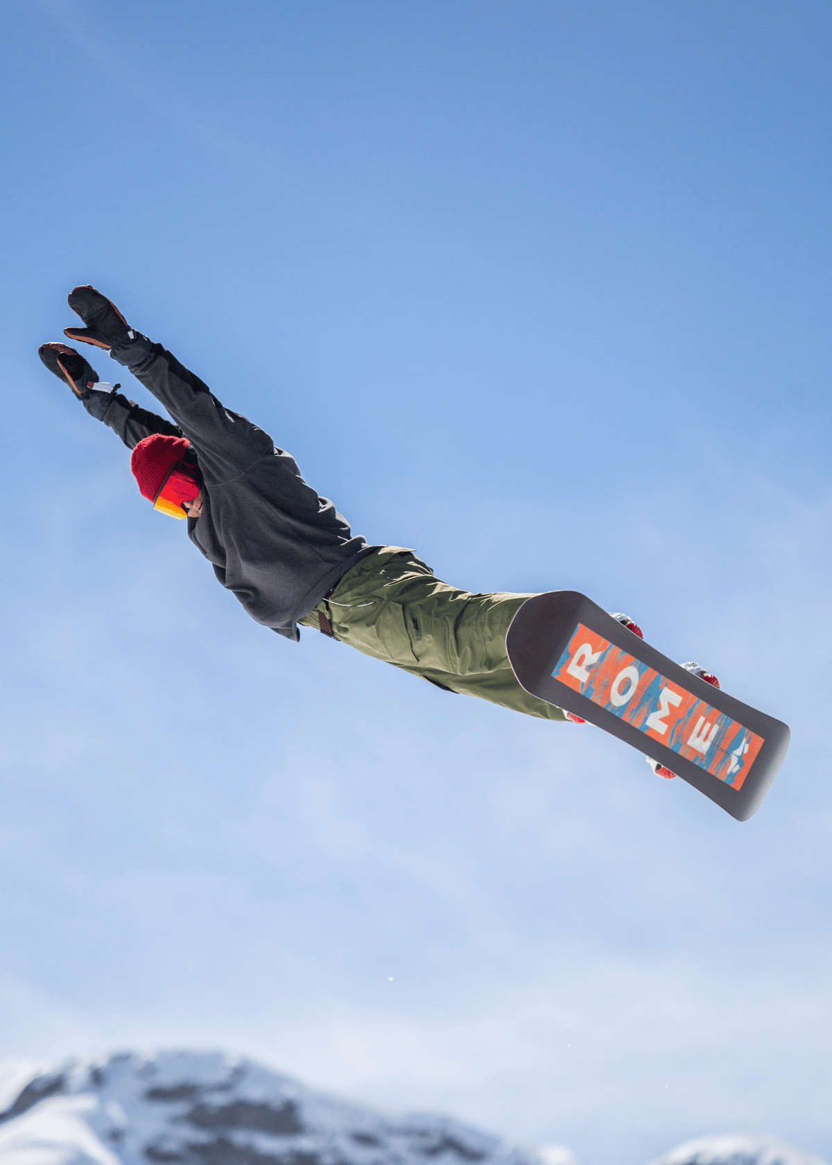 Best Snowboard Pants for 2022 A Comprehensive Review